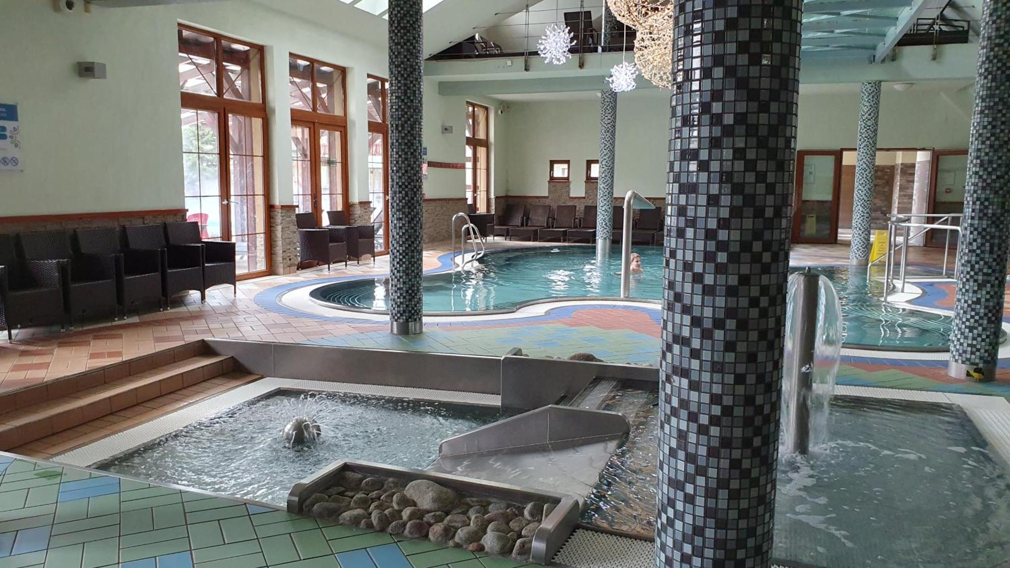 Apartman Aquapark - Hotel Besenova Ngoại thất bức ảnh