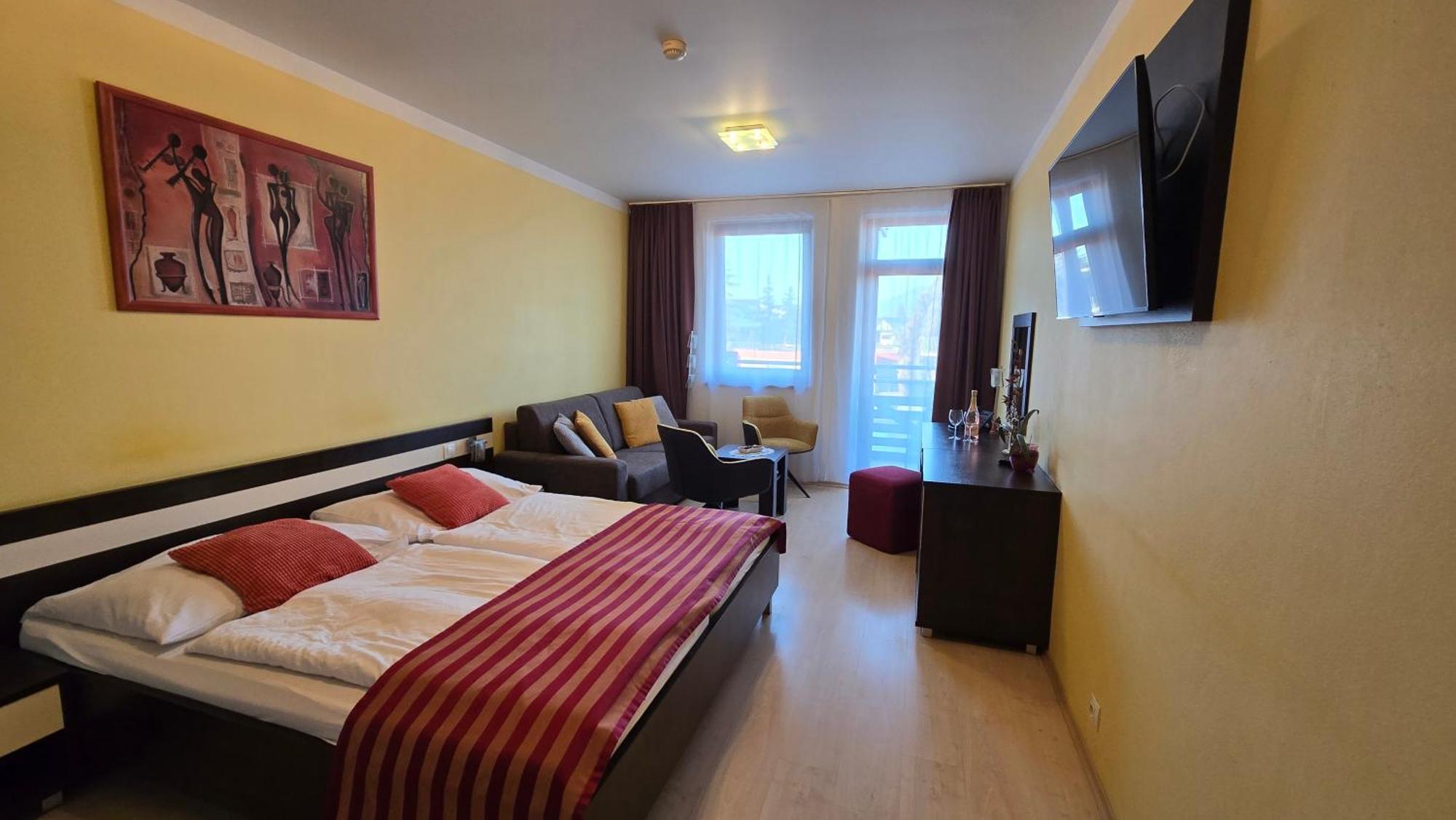 Apartman Aquapark - Hotel Besenova Ngoại thất bức ảnh